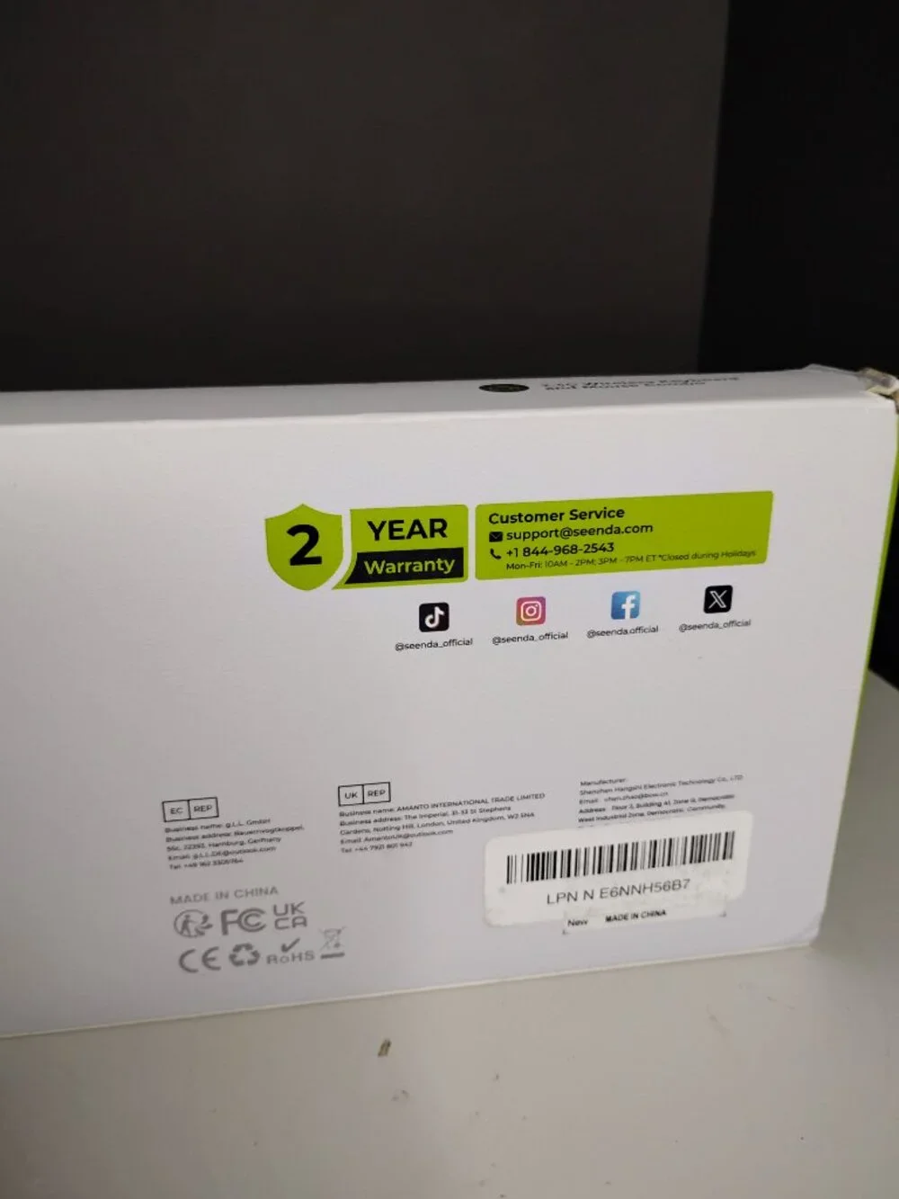 seenda Rechargeable Wireless Keyboard and Mouse Combo Silver and White